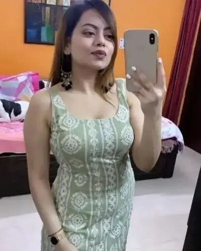 Call Girl Garhi